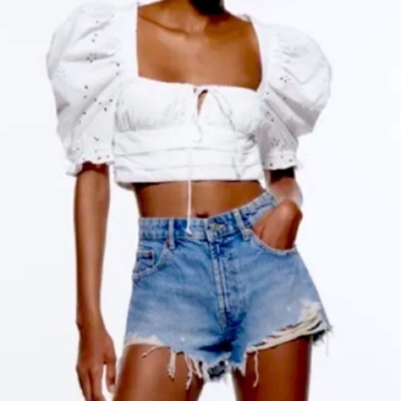 Zara eyelet smocked crop top - Picture 7 of 7